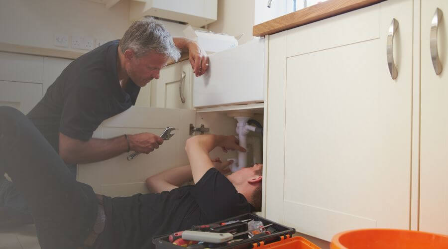 Professional burst pipe repair services in Thawville, IL